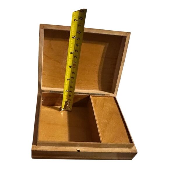 Vintage Italian slightly curved top wooden inlay jewelry music box 7x5 1/4. - Picture 6 of 6